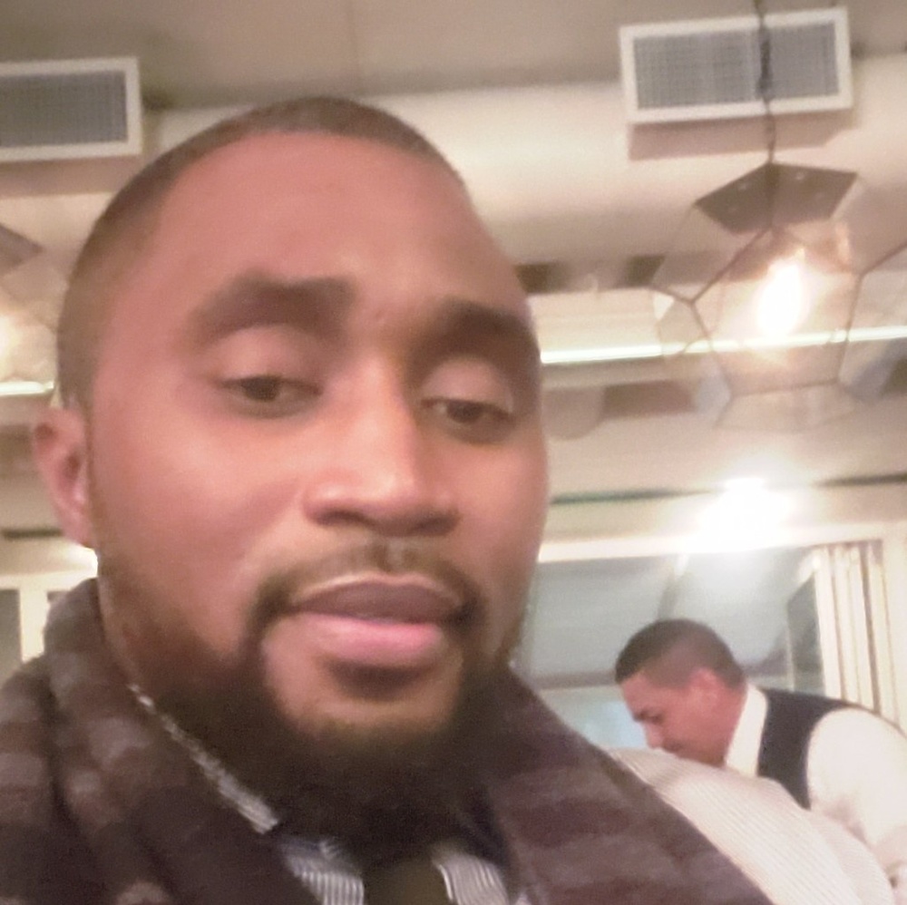 Meet your Posher, Biyi